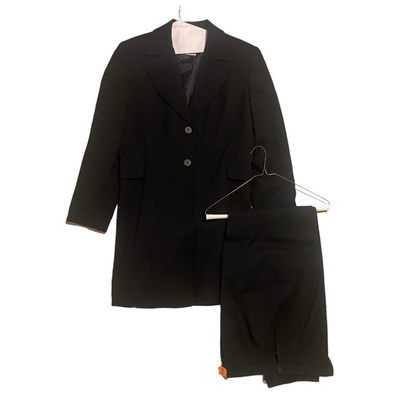 Larry Levine Suit Jacket Pants‎ Blazer & Slacks Size 8 Womens Black Solid - Picture 1 of 16